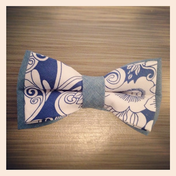 GAC: Men's bow tie coming - spring 2013 www.gregoryallencompany.com #toronto #bowtie #gac #gregoryallencompany #spring2013 #menswear - via Instagram