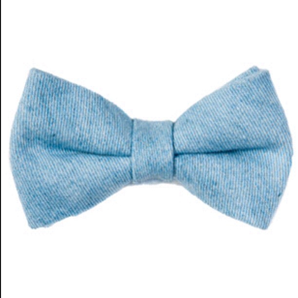 GAC : Men's Chambray bow tie #gac #gregoryallencompany #bowtie #men - via Instagram