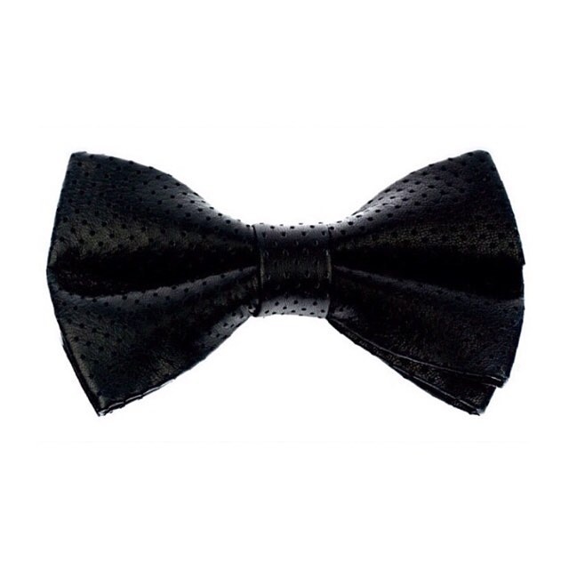 Classic perforated leather black bow tieAvailable @Gregoryallencompany.com/shop#bowties #gacbowtie  #toronto  #black #leather#fabric #black #concept #design #gift #mensaccessories #madeincanada #mensstyle #motivation #coolbowties  #collection #fashionbloggers  #necktie #suitandtie #mensfashionbloggers #fashionblog #gentlemen #gq #menswear #hipsters ##womenswear #womenaccessories #womenfashionbloggers – via Instagram