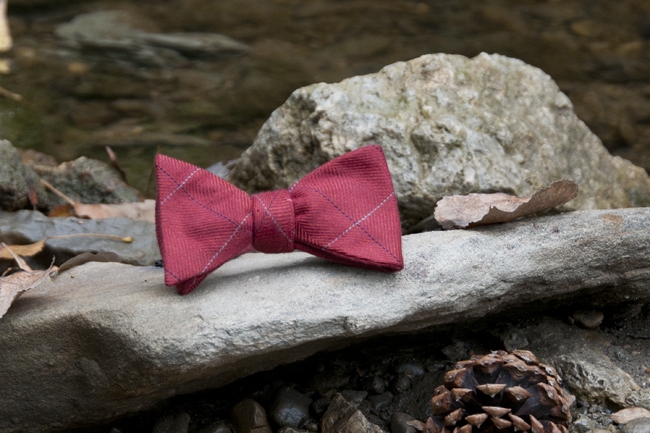 blog size - men's  burgundy red bow tie